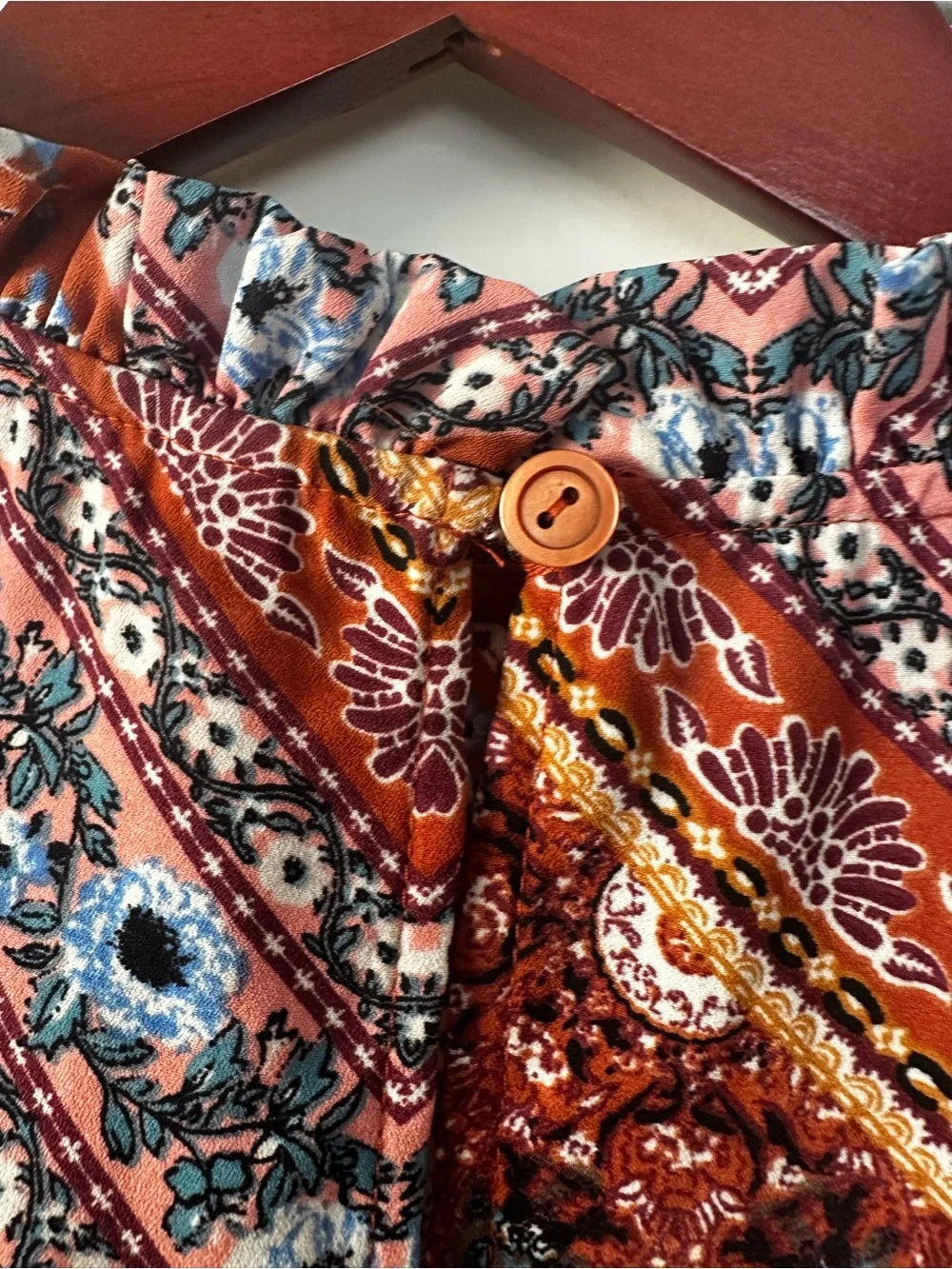 Xhilaration Rust Boho Medallion Ruffle Neck Tank Top Size Medium